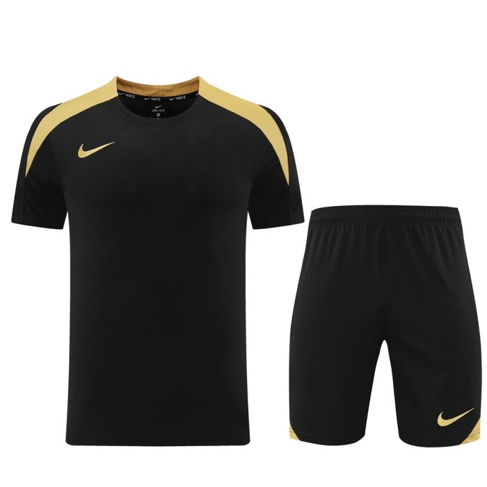 Ensemble Nike - Black/Gold