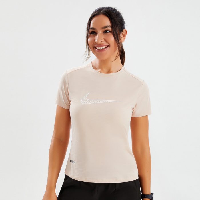 T-Shirt Femme Nike - Rose